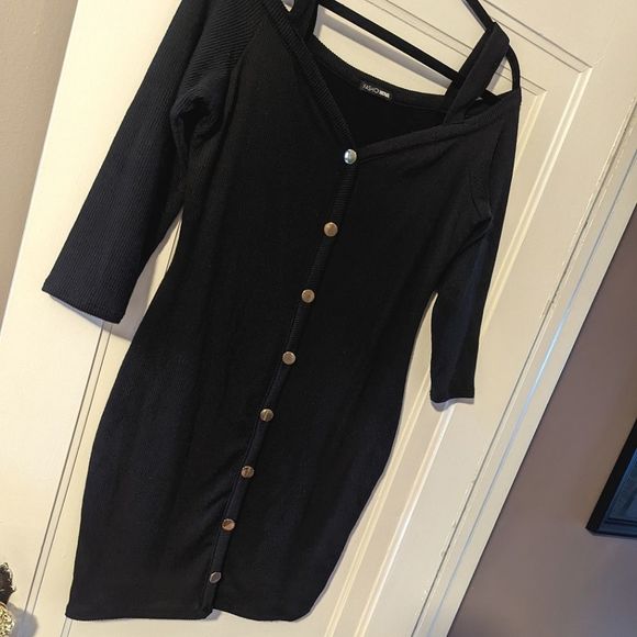 Fashion Nova Dresses & Skirts - Off-the-shoulder button down sweater dress
